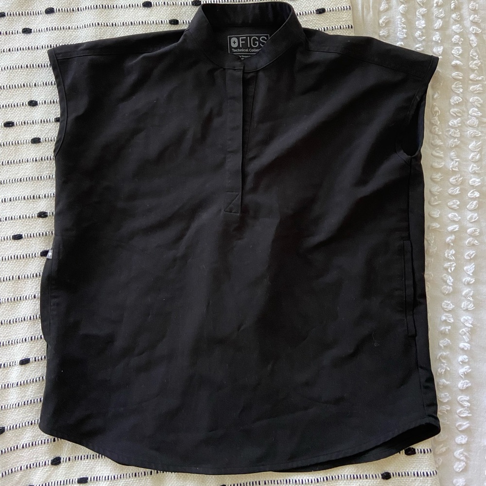 FIGS SCRUB TOP XS